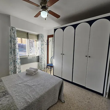 Διαμέρισμα Apartamento Cuatro Caminos If *